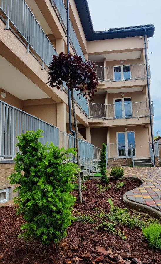 Family Hotel Gribovka Ngoại thất bức ảnh